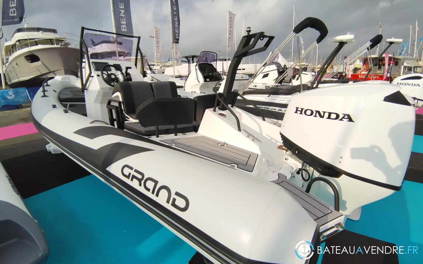 slider 0 Grand Drive Line D600 Lux
