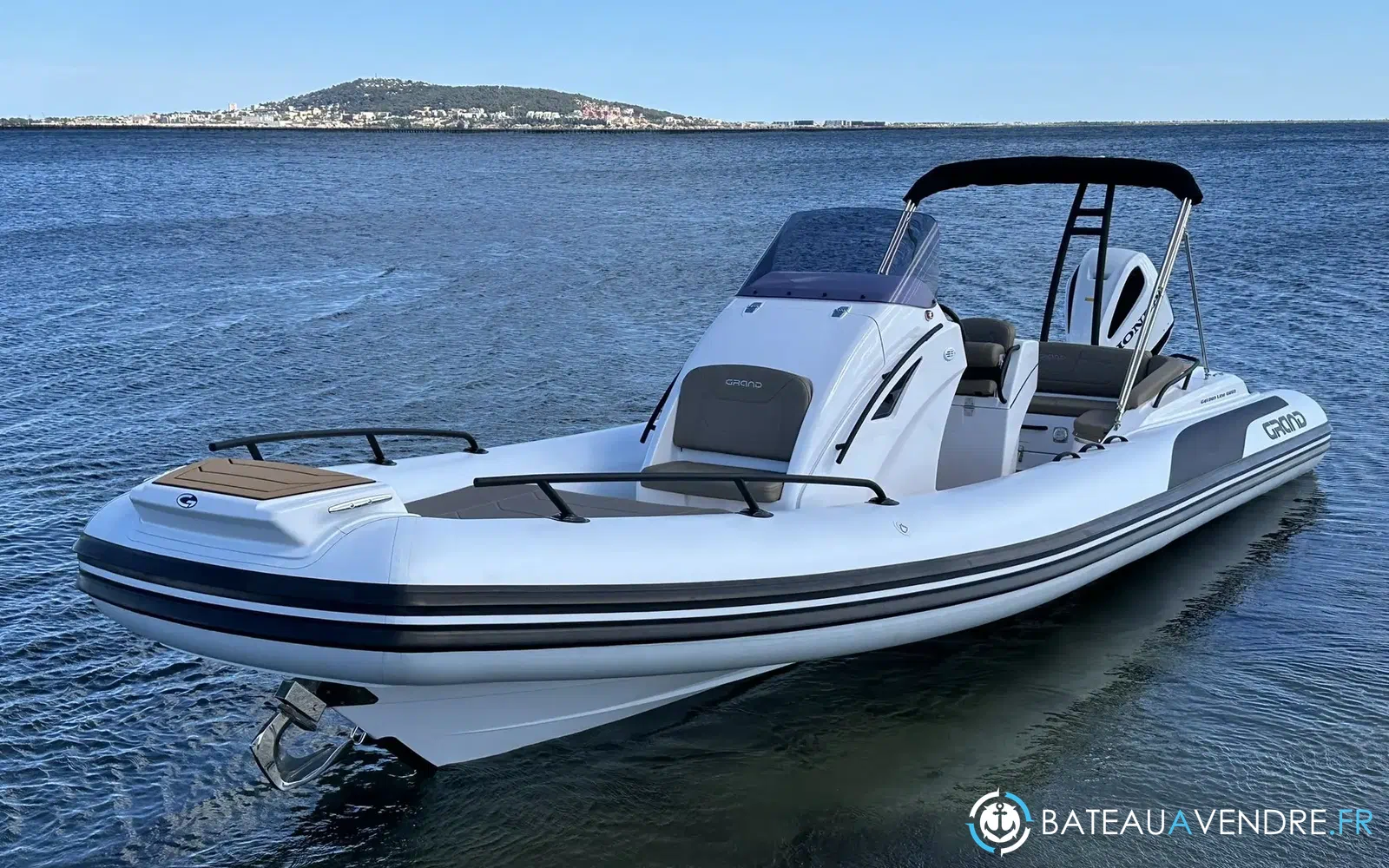 slider 1 Grand Golden Line G850