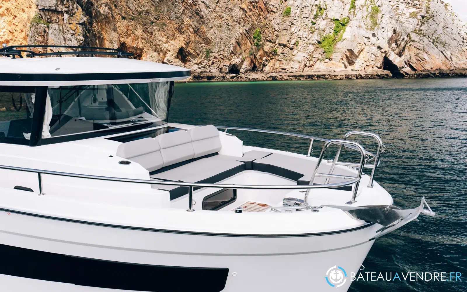 slider 5 Jeanneau Merry Fisher 895 Sport