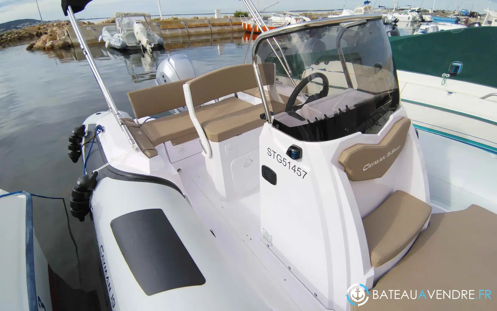 slider 0 Ranieri Cayman 19 Sport