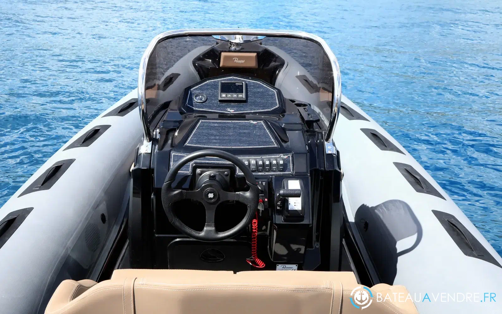 slider 9 Ranieri Cayman 26 Sport Touring