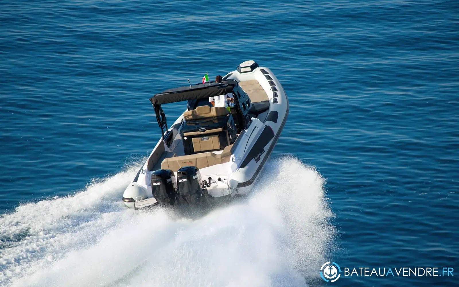 slider 5 Ranieri Cayman 35.0 Executive