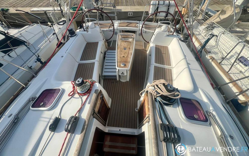 Beneteau Oceanis 40 photo 5