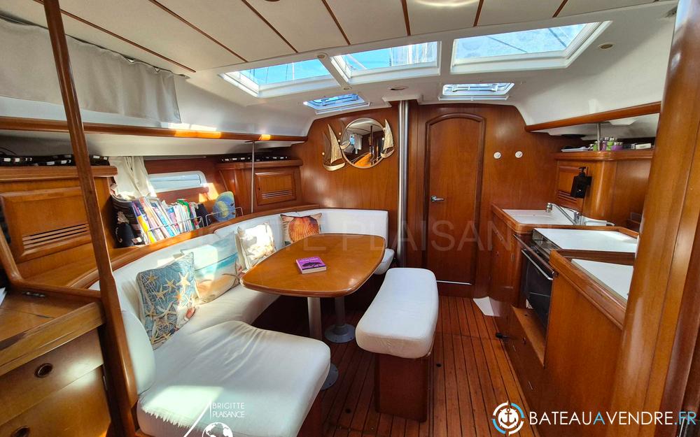 Beneteau Oceanis 393 Clipper photo 4