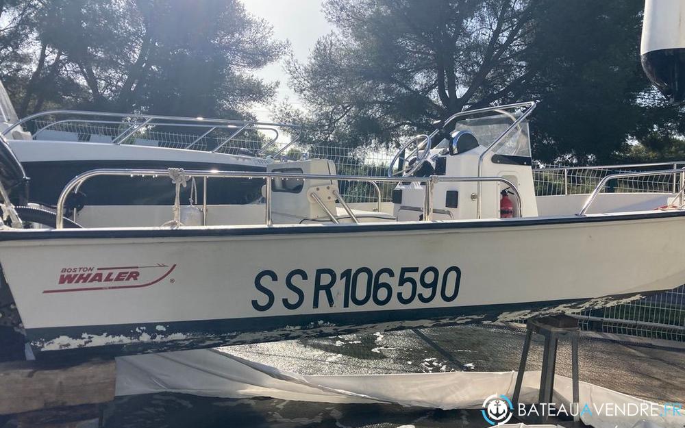 Boston Whaler 17 Montauk photo 4