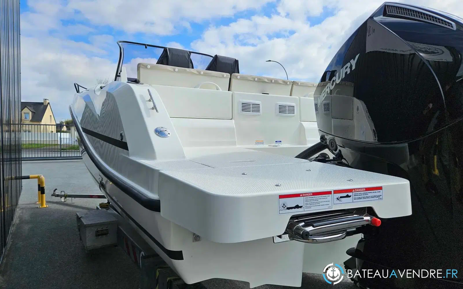 slider 20 Quicksilver Activ 705 open