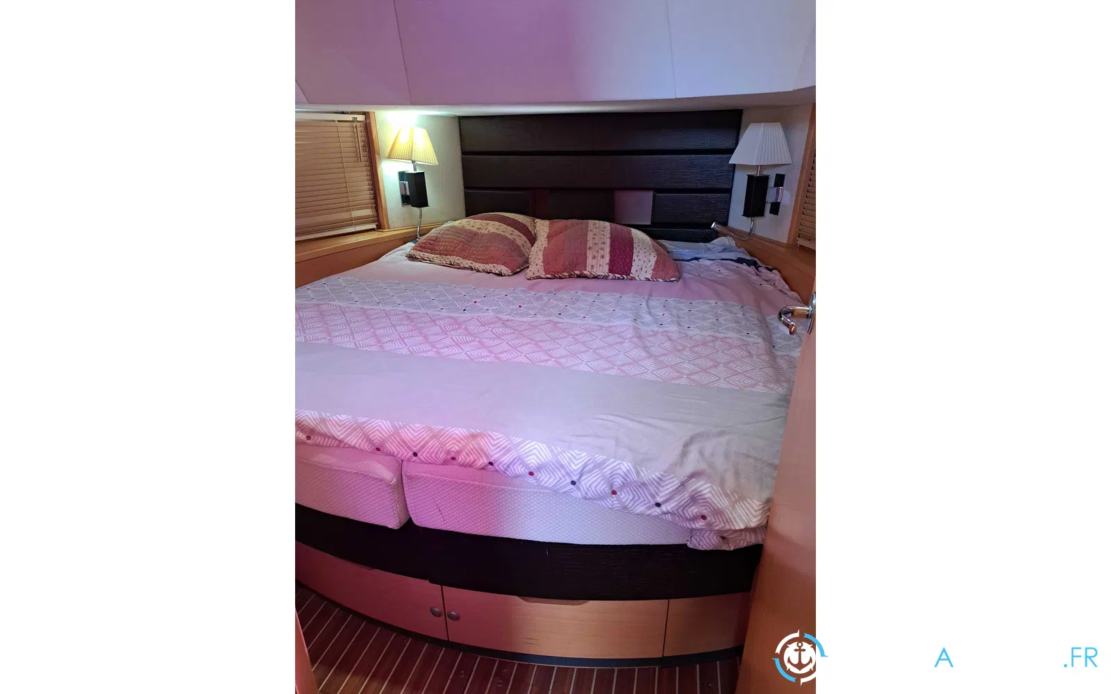 slider 4 Delphia 1100