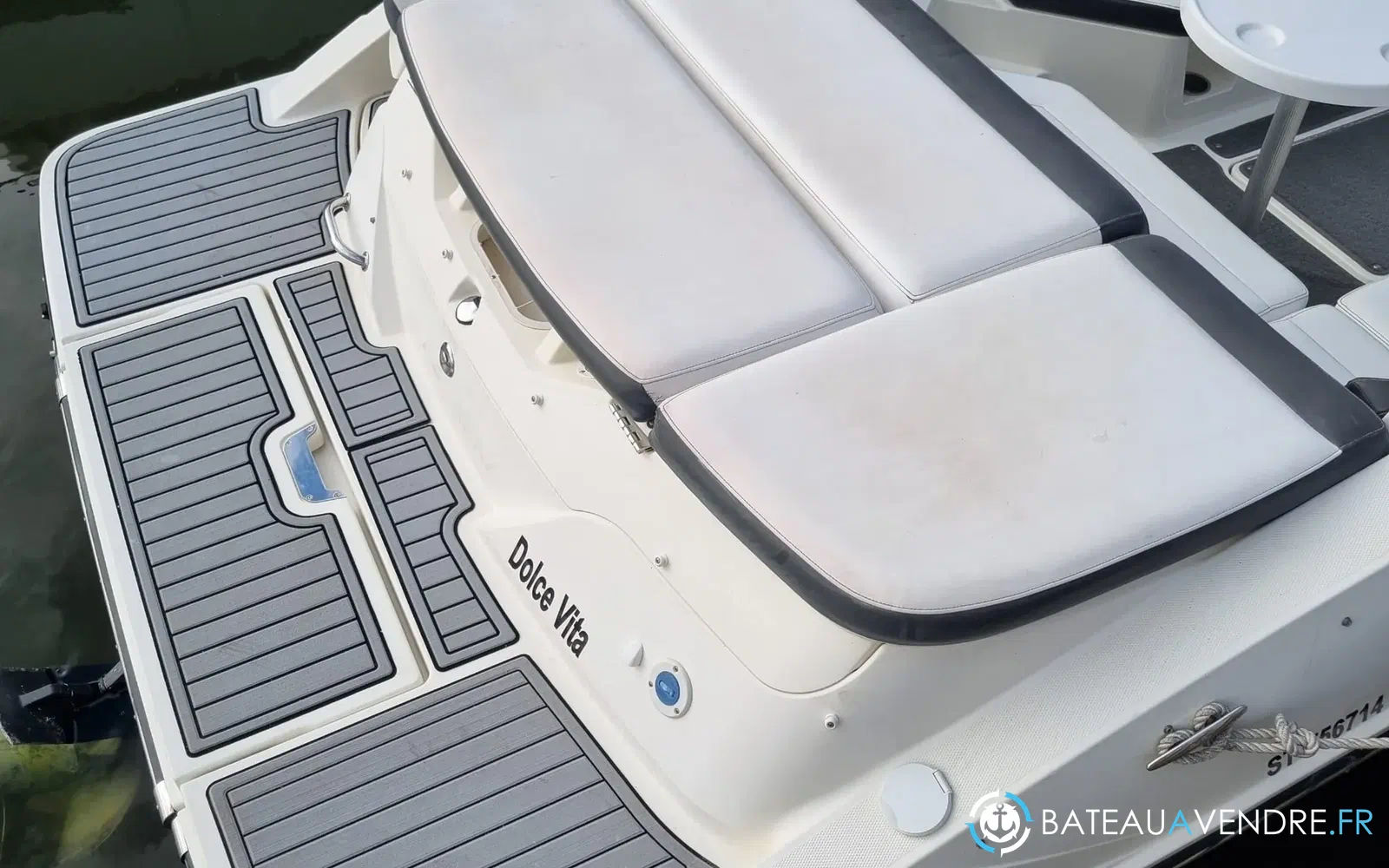 slider 12 Sea Ray SPX 230