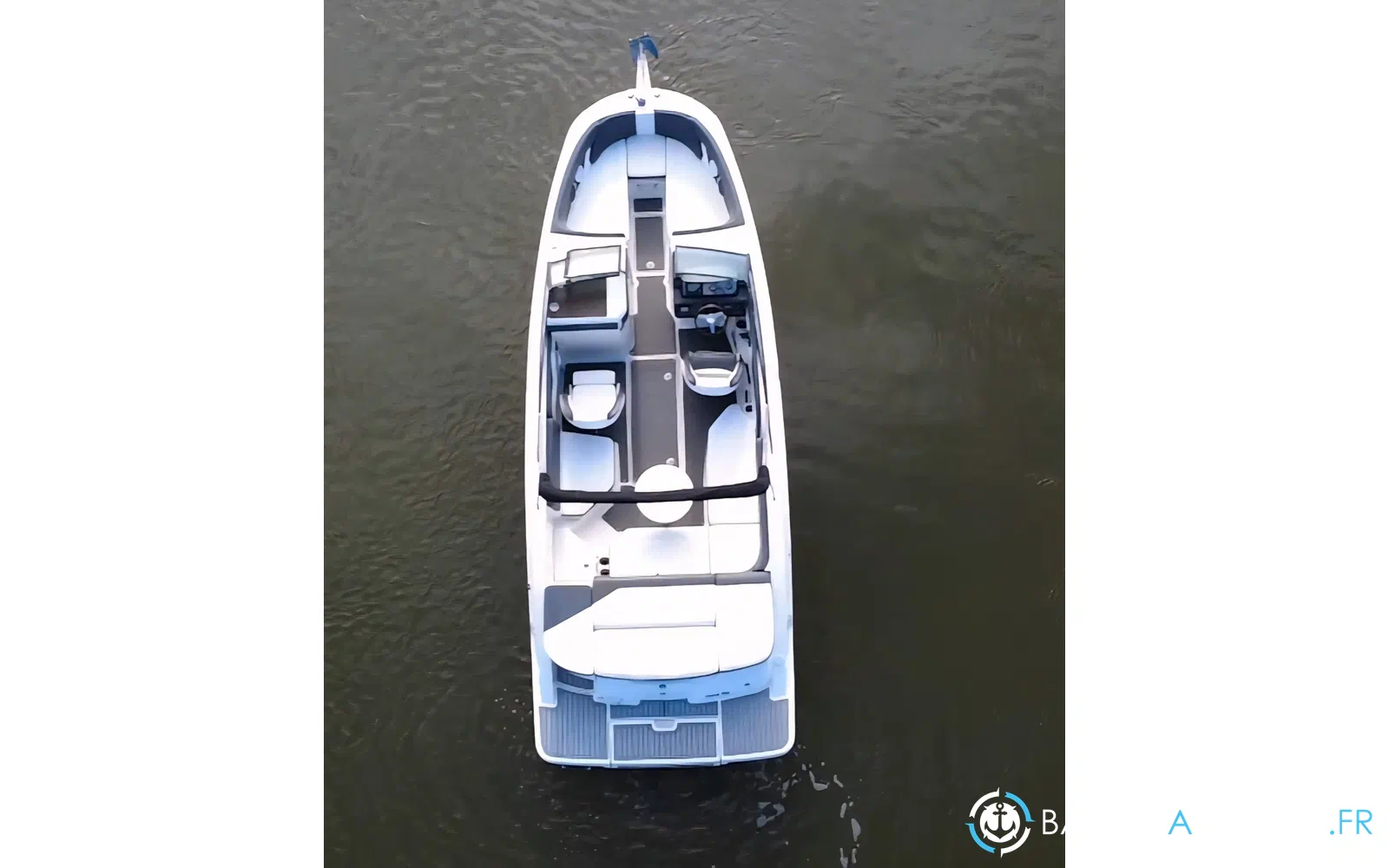 slider 1 Sea Ray SPX 230