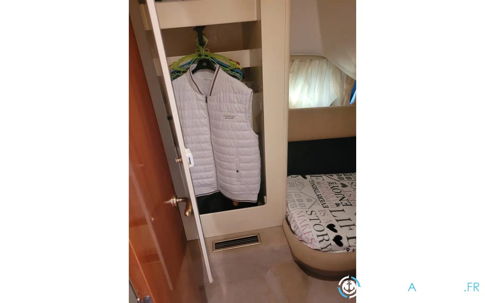 slider 13 Cranchi Atlantique 40 Fly
