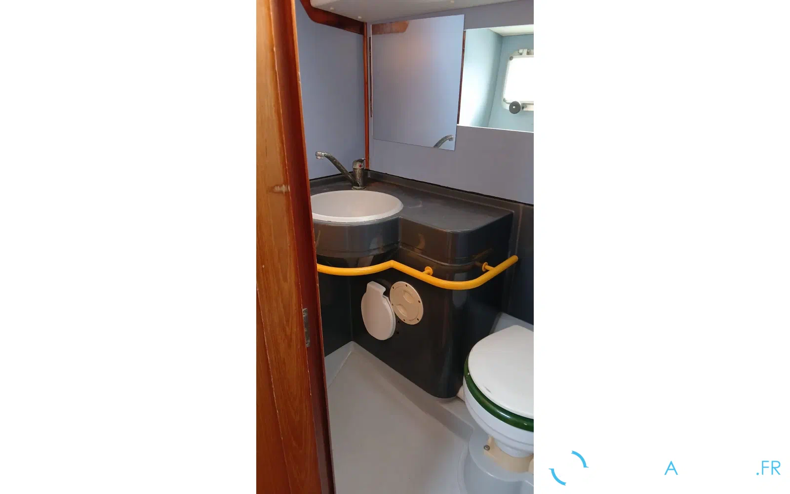 slider 21 Jeanneau Sun Magic 44
