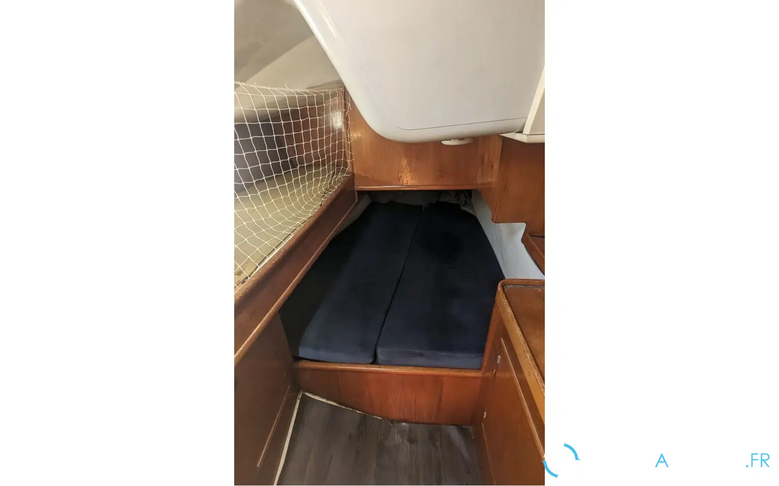 slider 23 Jeanneau Sun Magic 44