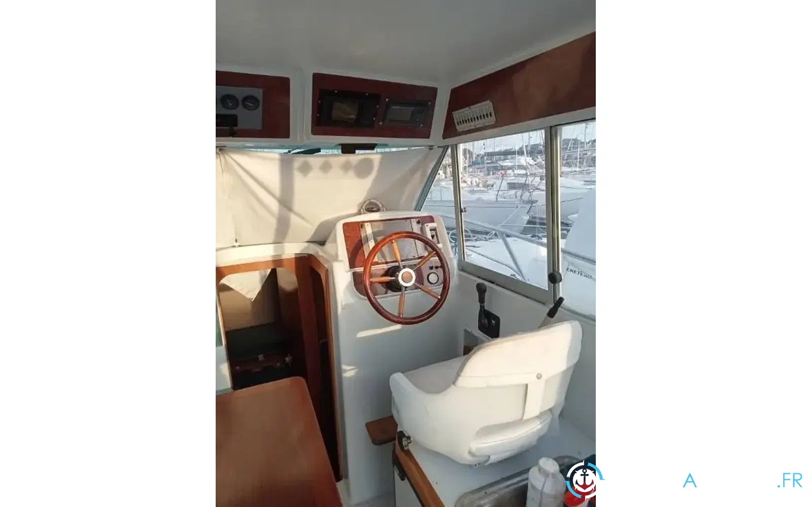 slider 7 Jeanneau Merry Fisher 750 CR