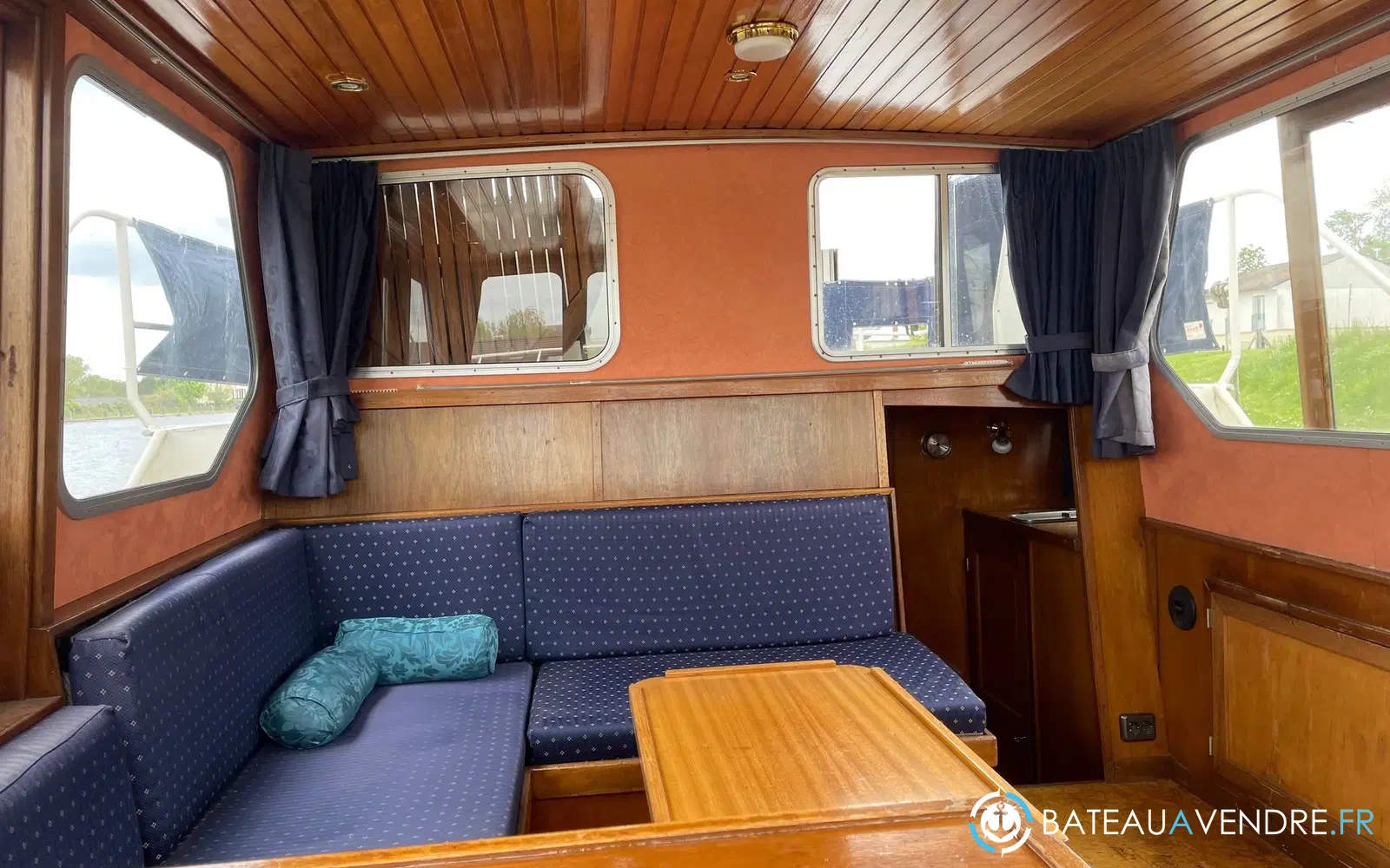 slider 11 Vedette Hollandaise ADEMA Kruiser 1160 AK 2 cabines
