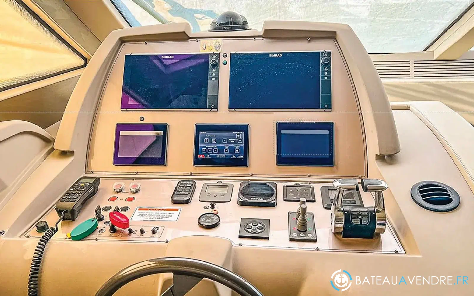 slider 9 Ferretti 650