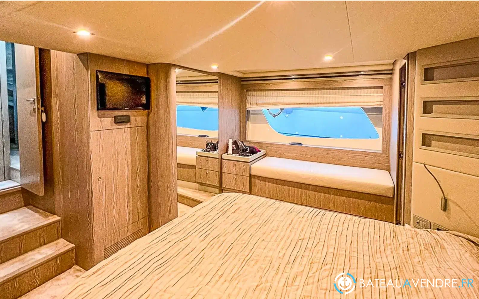 slider 11 Ferretti 650