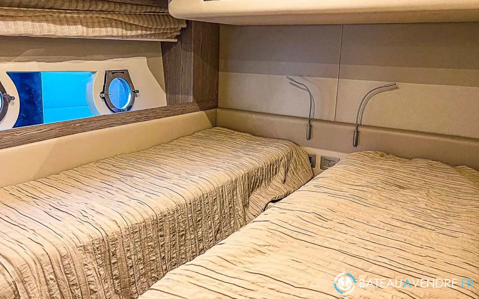 slider 14 Ferretti 650