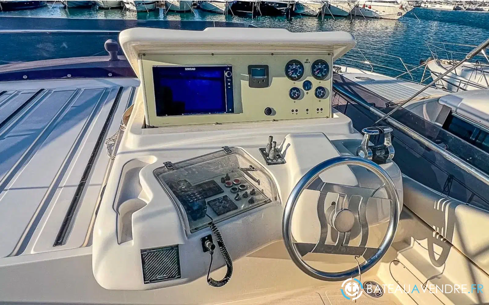 slider 6 Ferretti 650