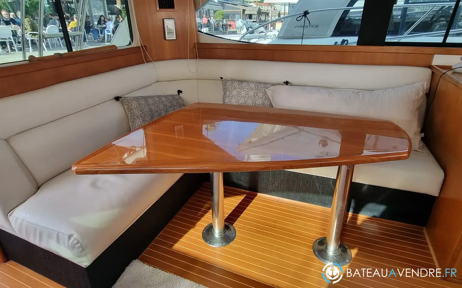 slider 6 Riviera 40