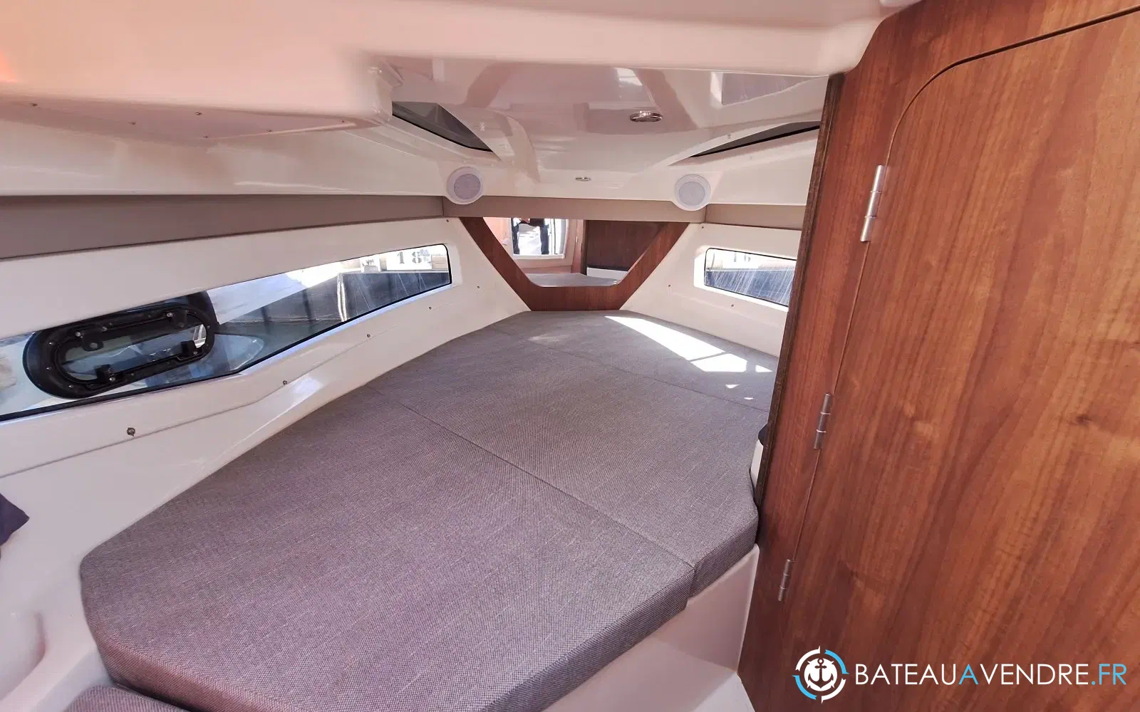 slider 3 Quicksilver Activ 755 Open