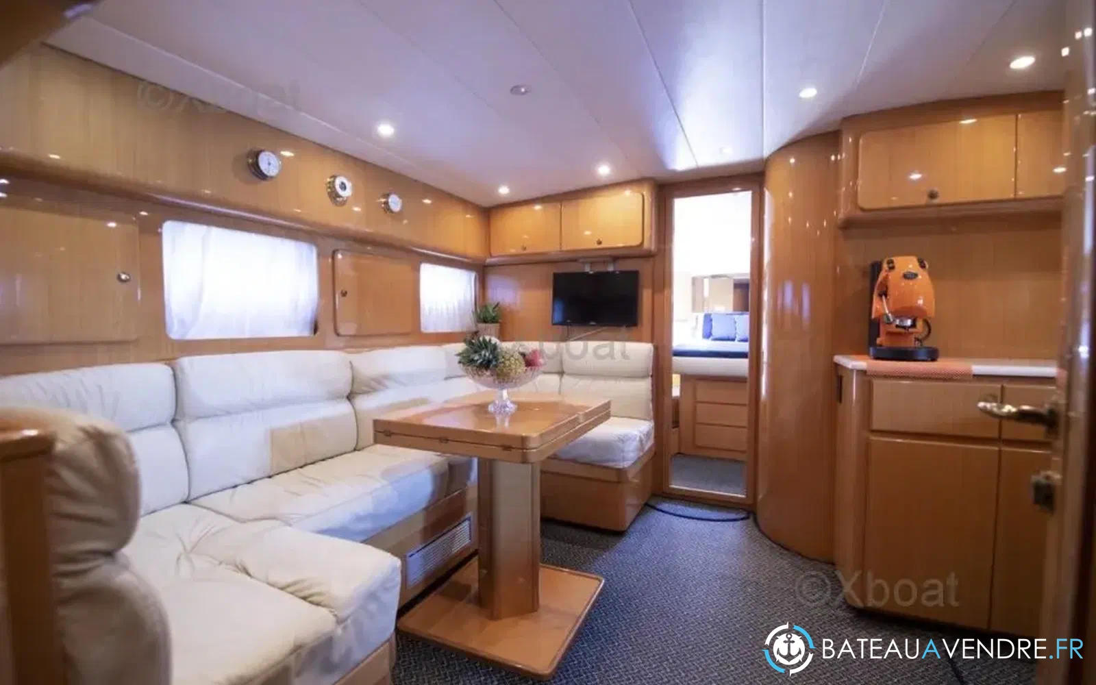 slider 10 Uniesse 48