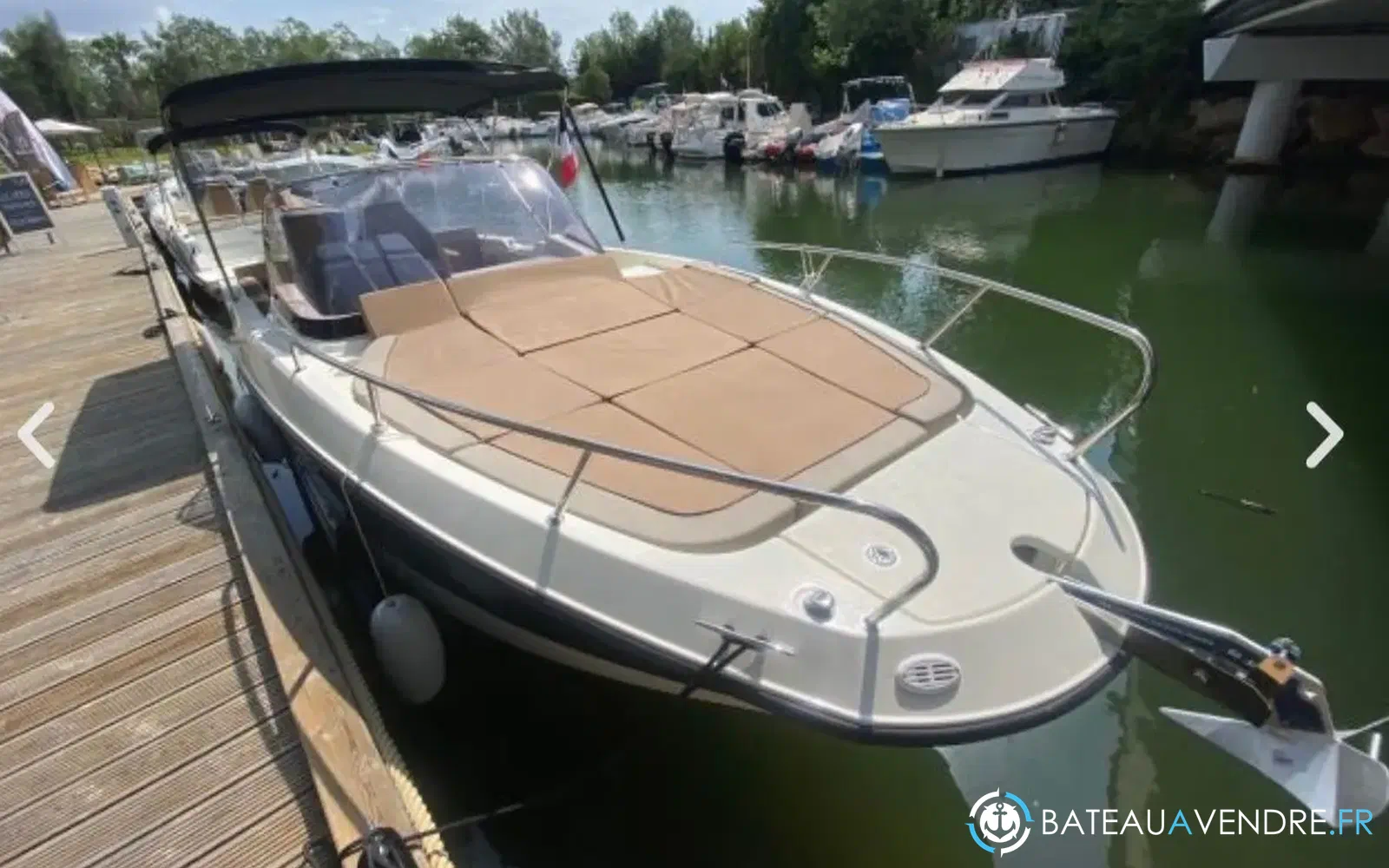 slider 6 Quicksilver Activ 755 Sundeck