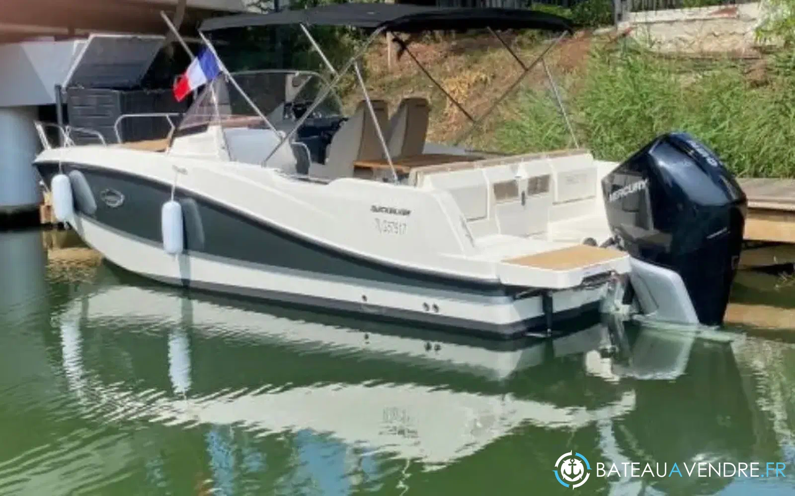 slider 7 Quicksilver Activ 755 Sundeck