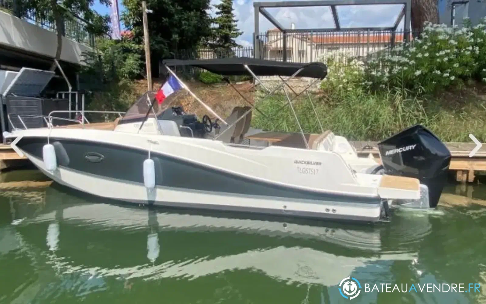 slider 8 Quicksilver Activ 755 Sundeck
