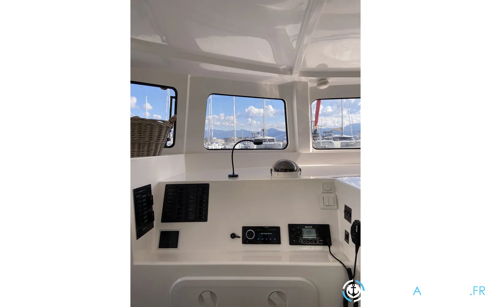 slider 22 Neel Trimarans Neel 43