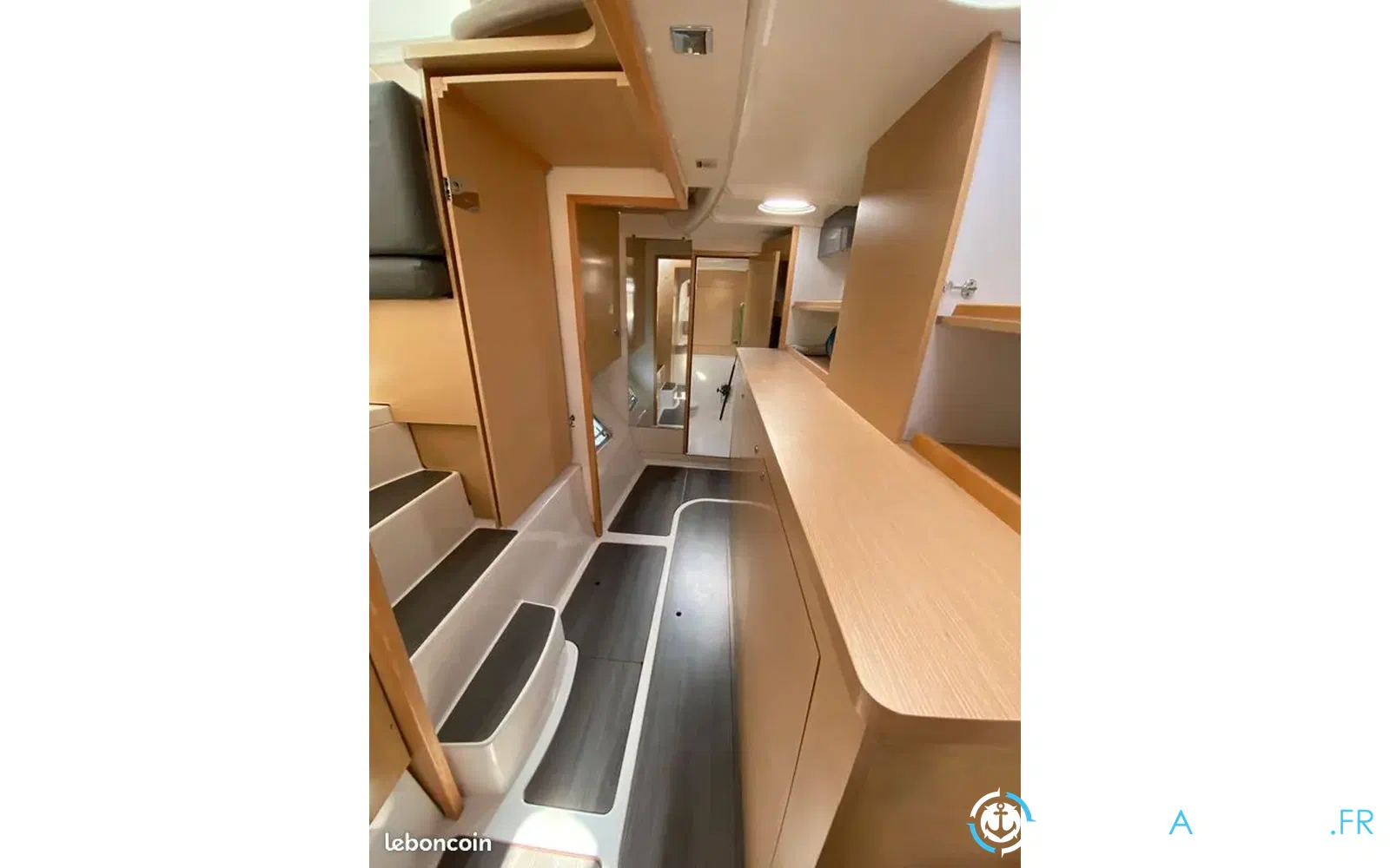slider 16 Fountaine Pajot Lipari 41