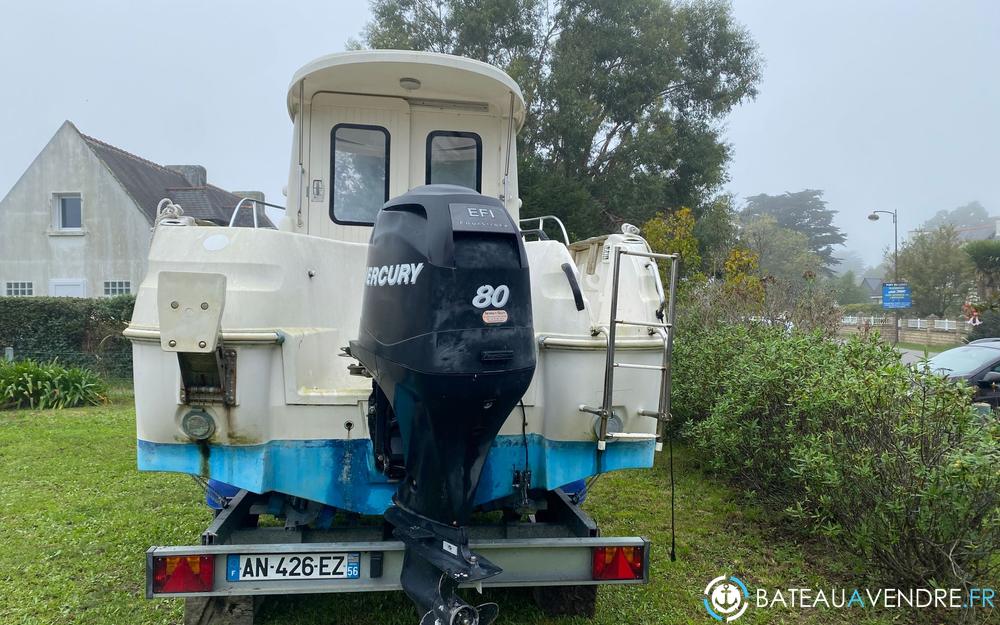 Quicksilver 580 Pilothouse photo 3