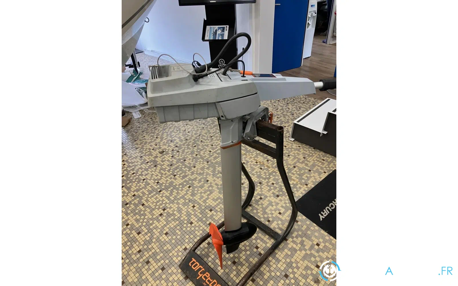 slider 2 Travel 1003