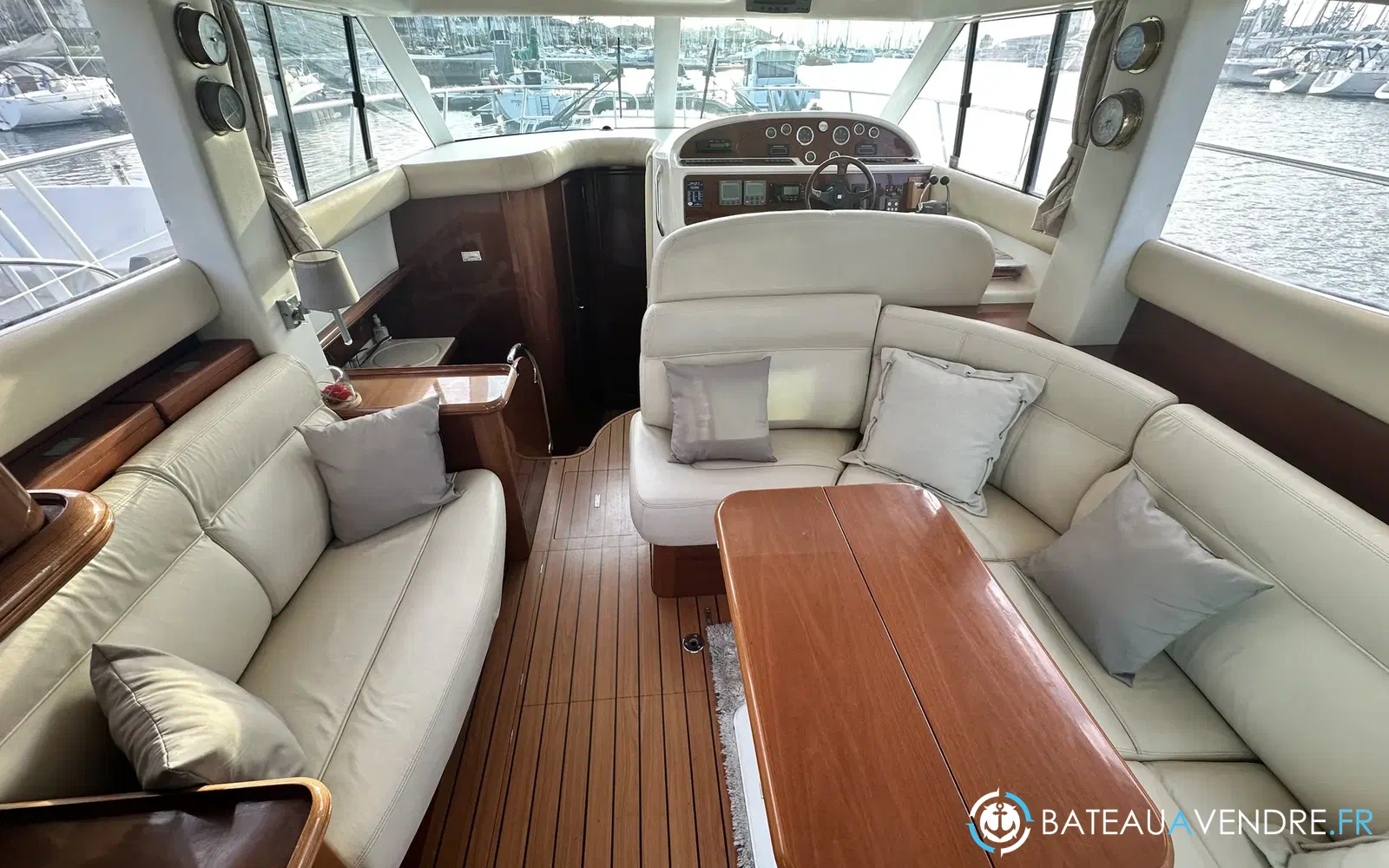 slider 11 Jeanneau Prestige 36