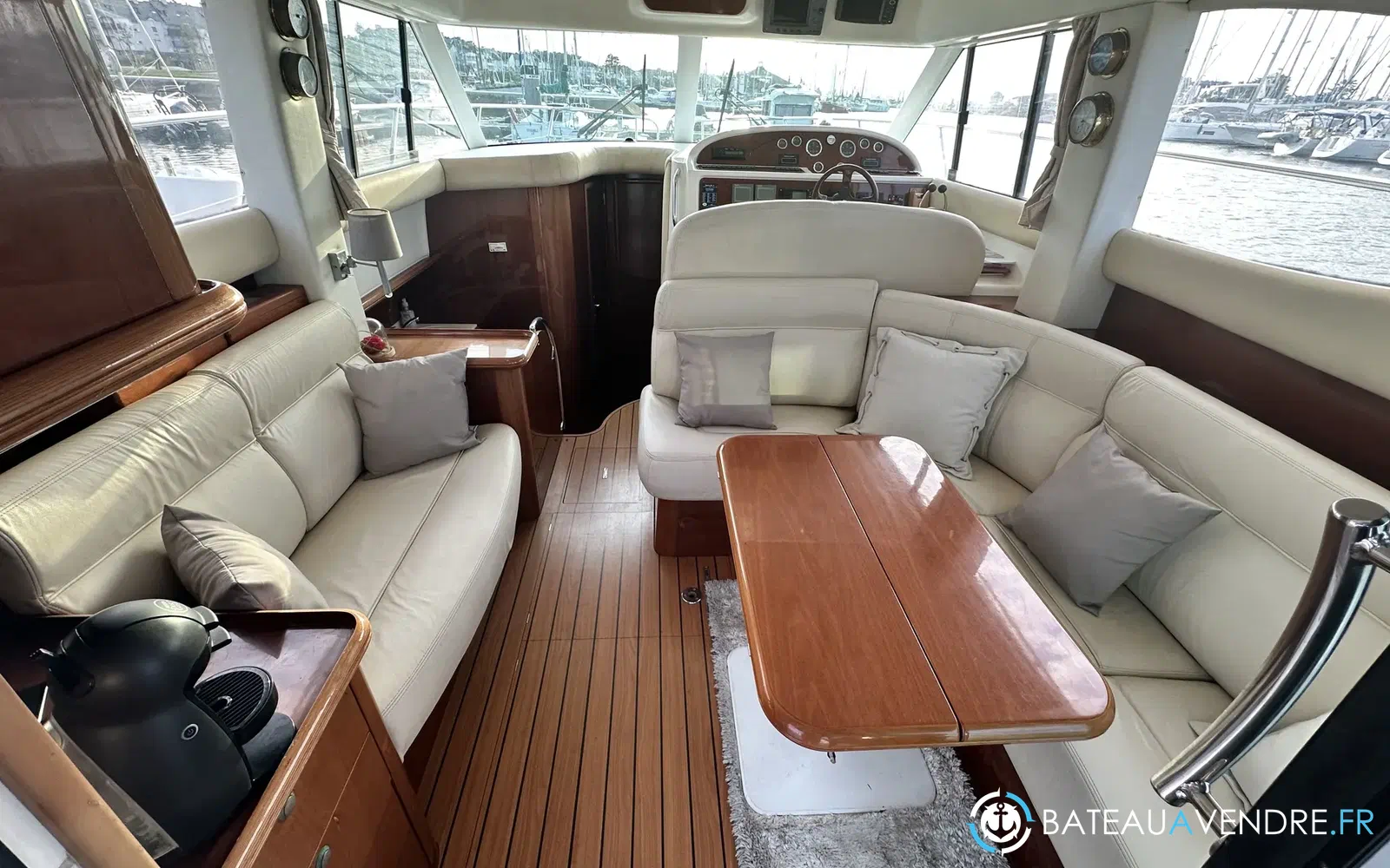 slider 12 Jeanneau Prestige 36