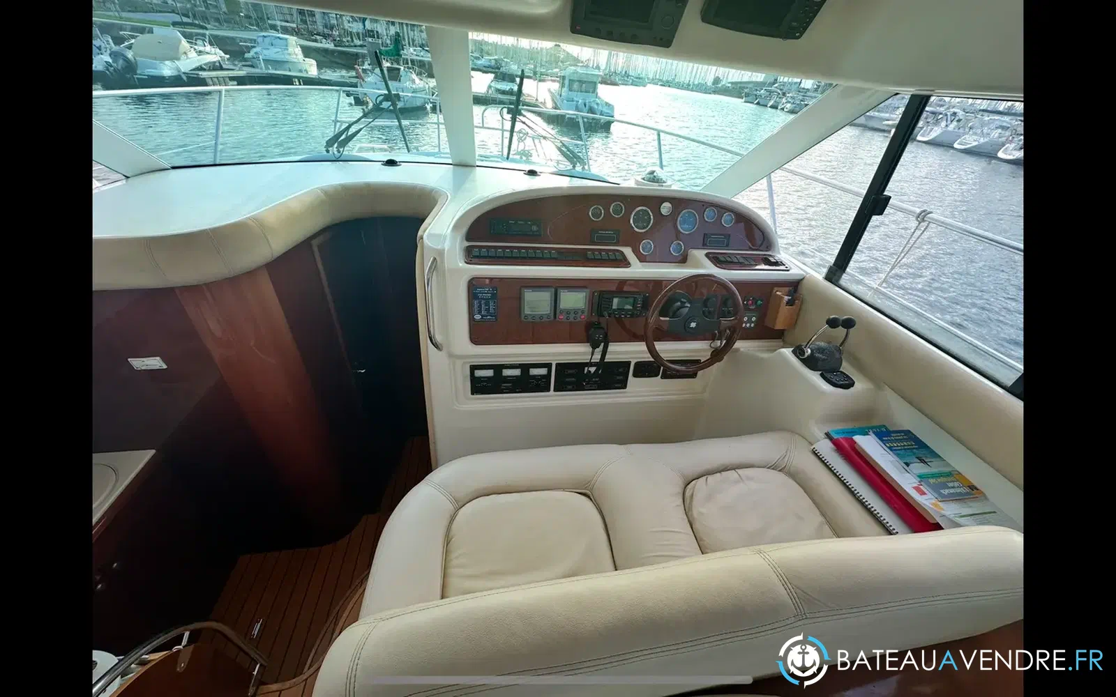 slider 14 Jeanneau Prestige 36