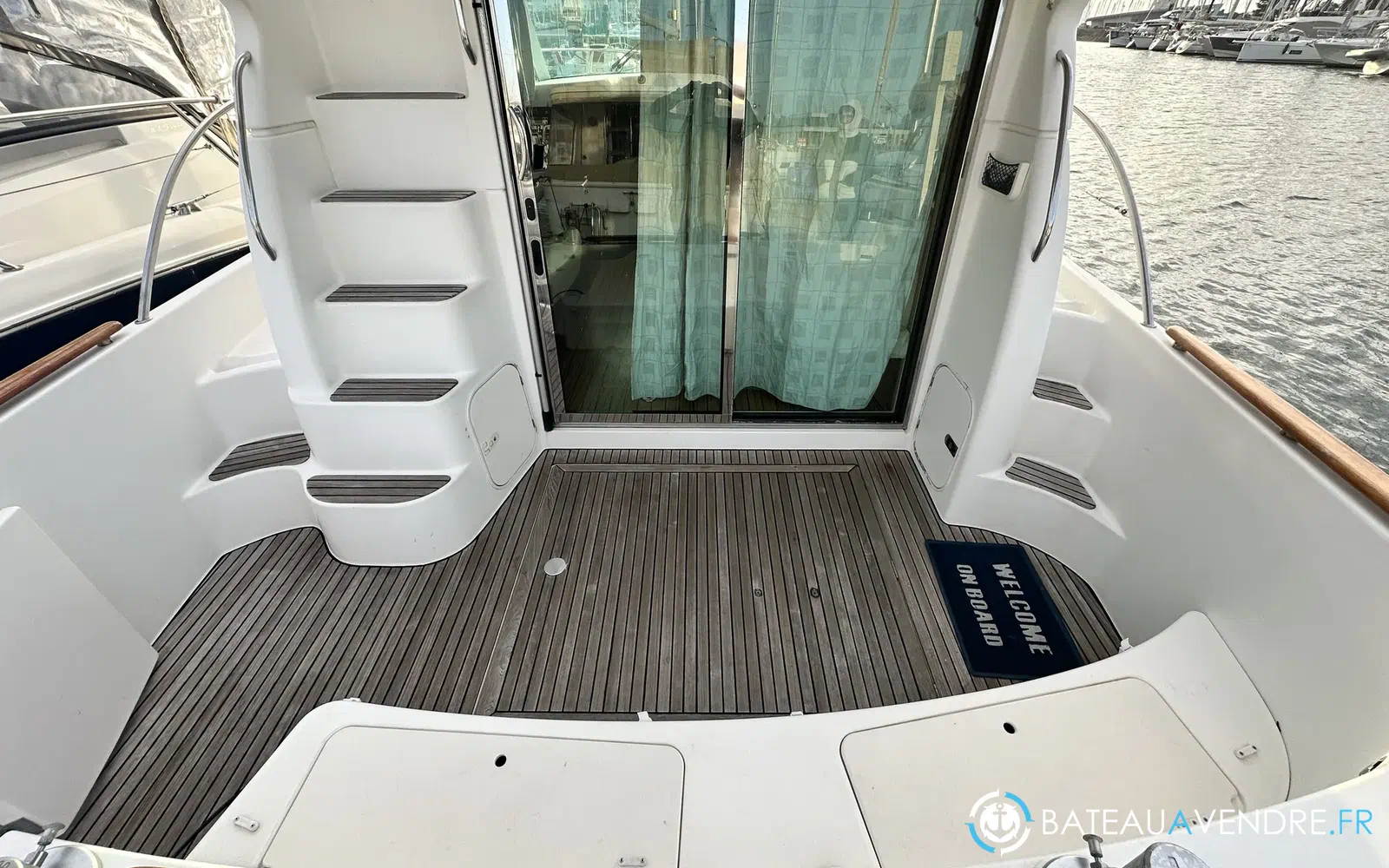 slider 6 Jeanneau Prestige 36