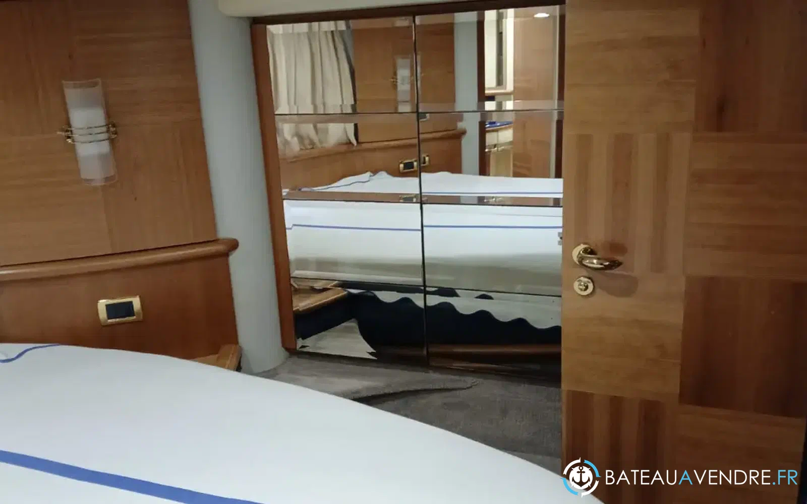slider 15 Azimut 62 E