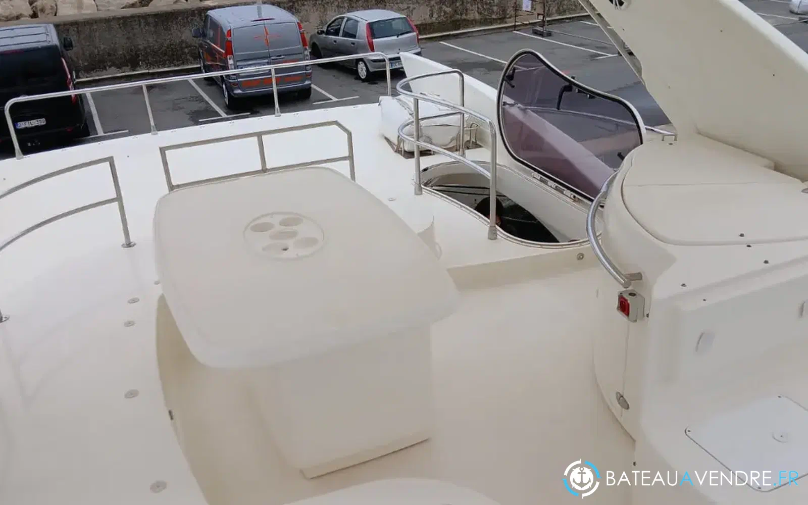 slider 5 Azimut 62 E
