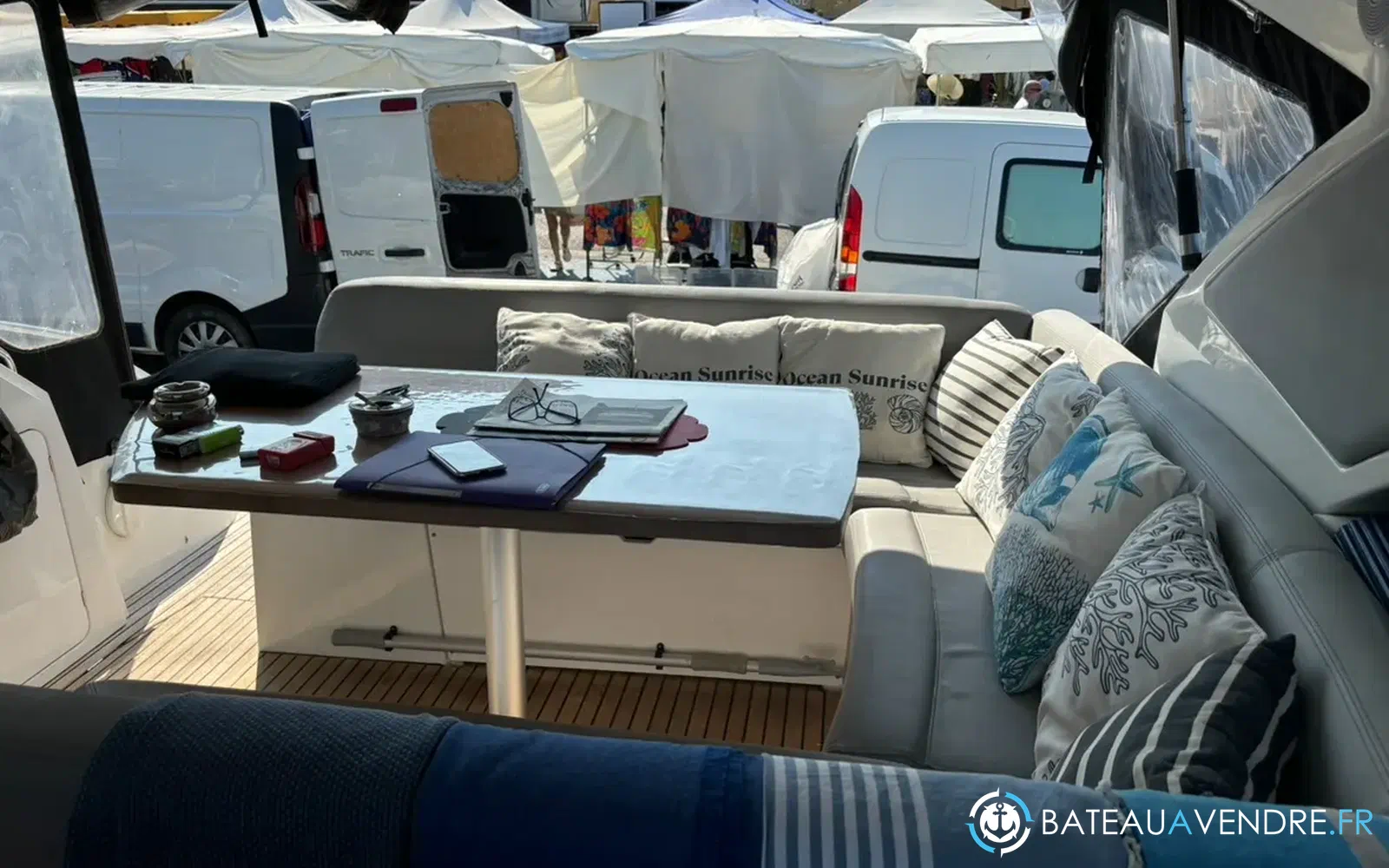 slider 5 Beneteau Monte Carlo 42
