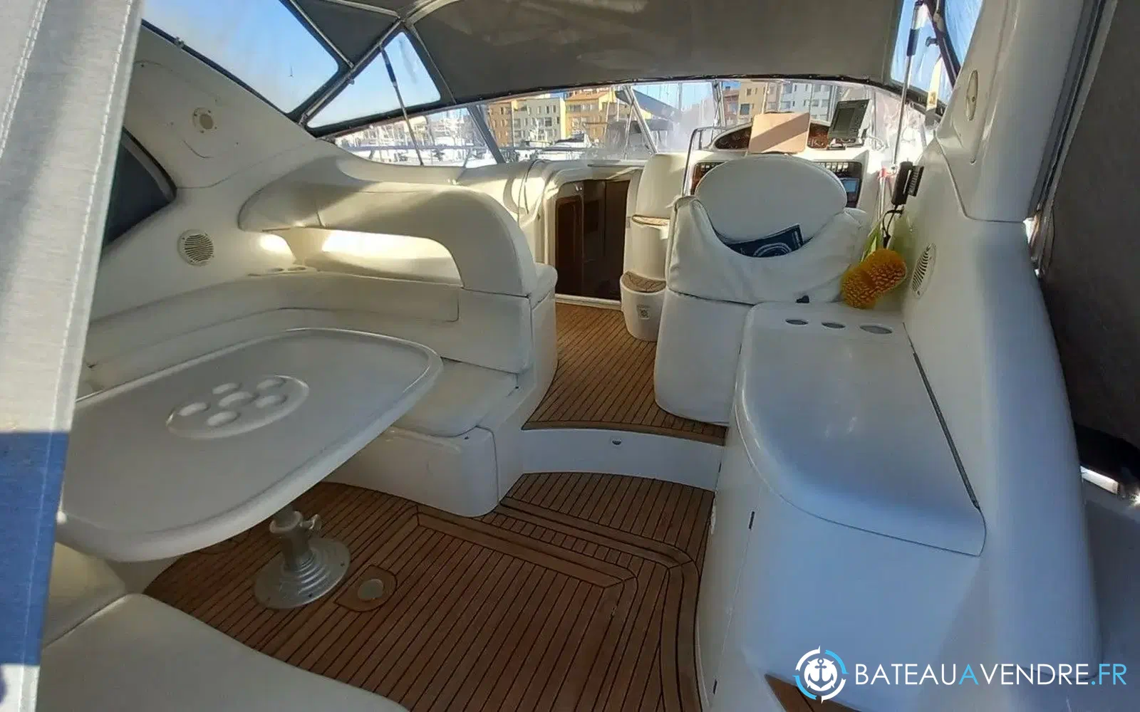 slider 3 Sessa Marine Oyster 40
