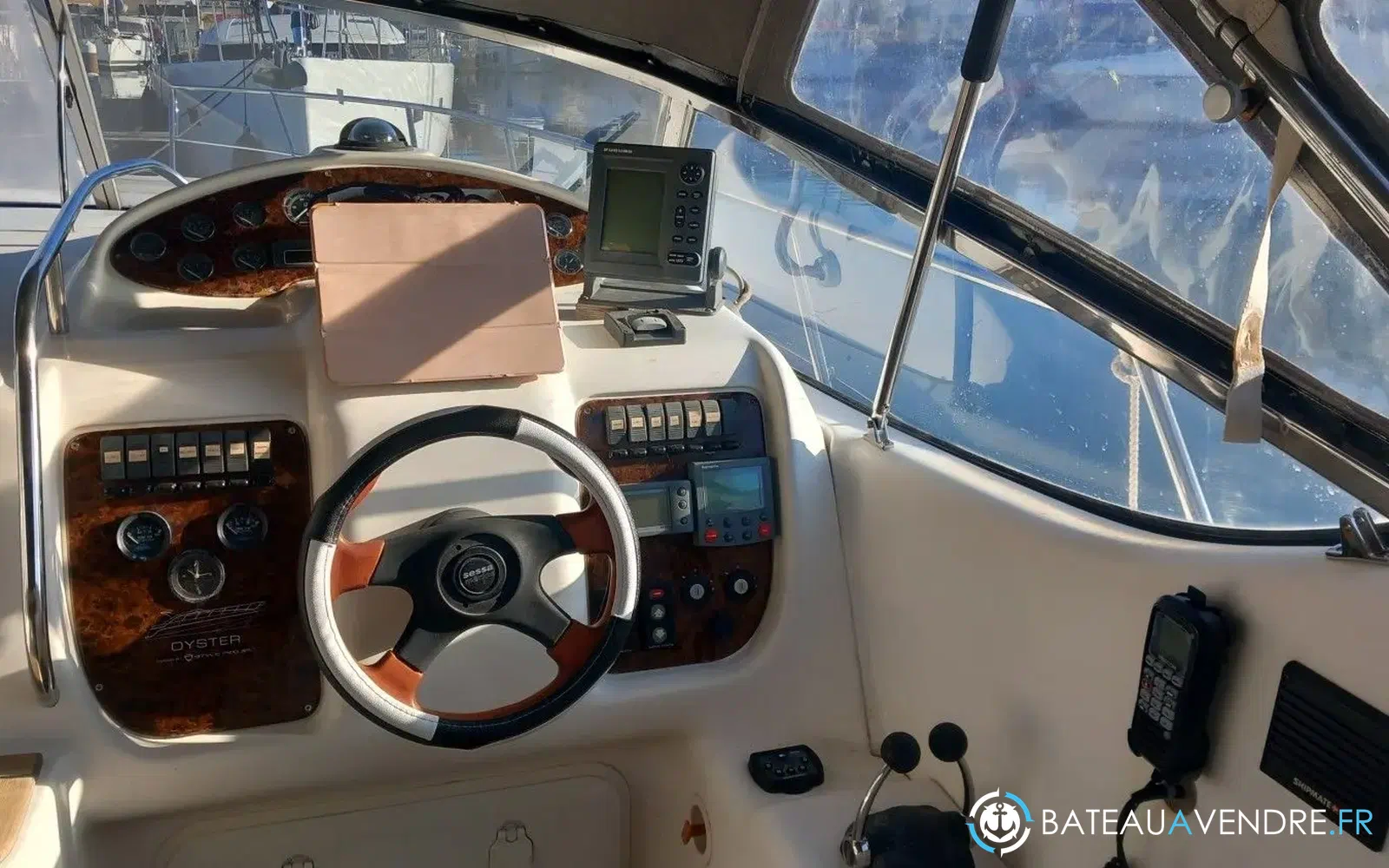 slider 8 Sessa Marine Oyster 40