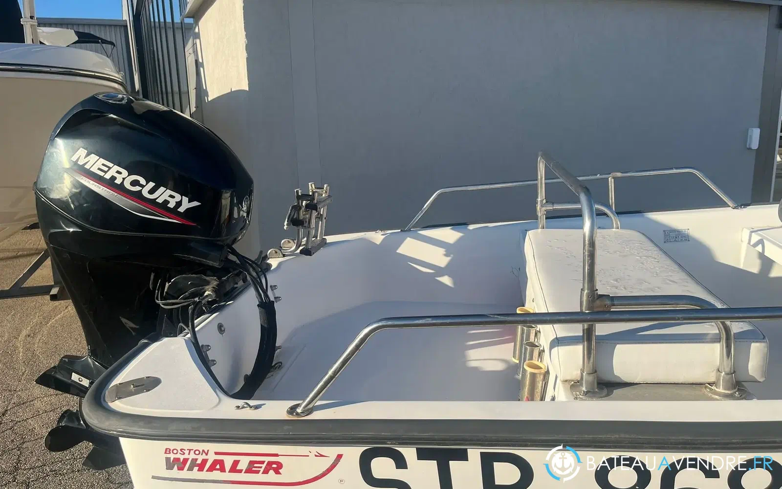 slider 1 Boston Whaler 13 Sport