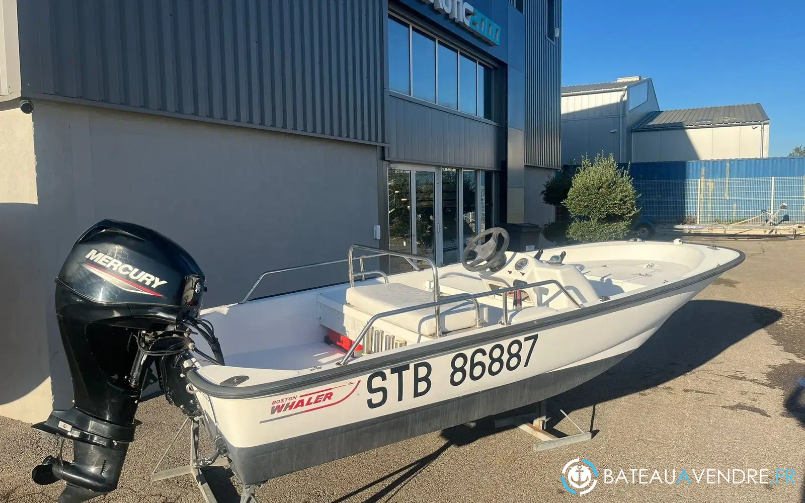 slider 0 Boston Whaler 13 Sport