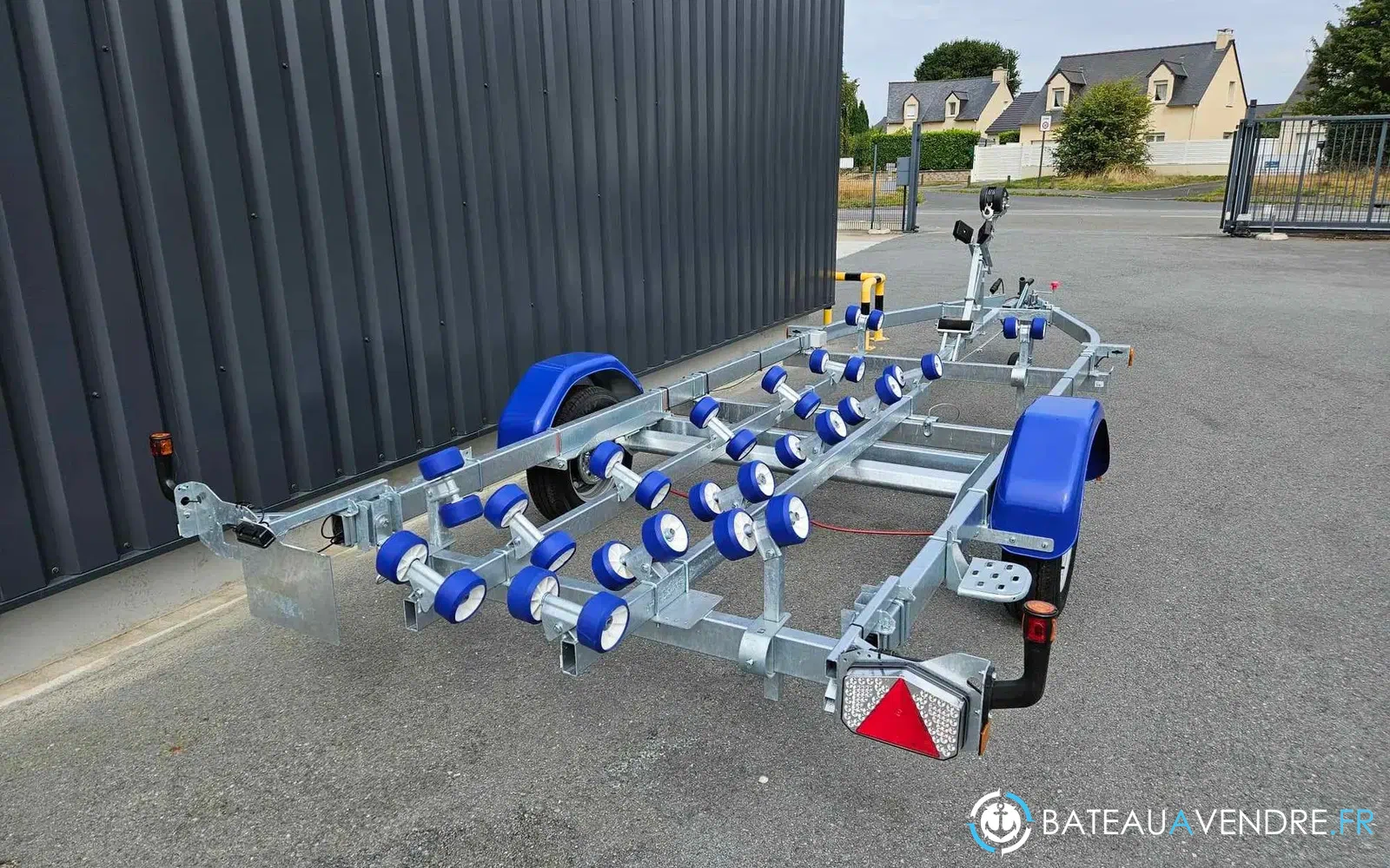 slider 3 Remorque Sun Way Galaxy 2.0 GS13 PTAC 1350 Kg