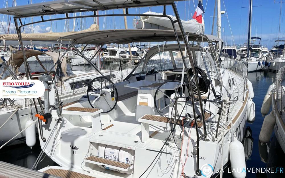 Beneteau Oceanis 38.1 photo 2