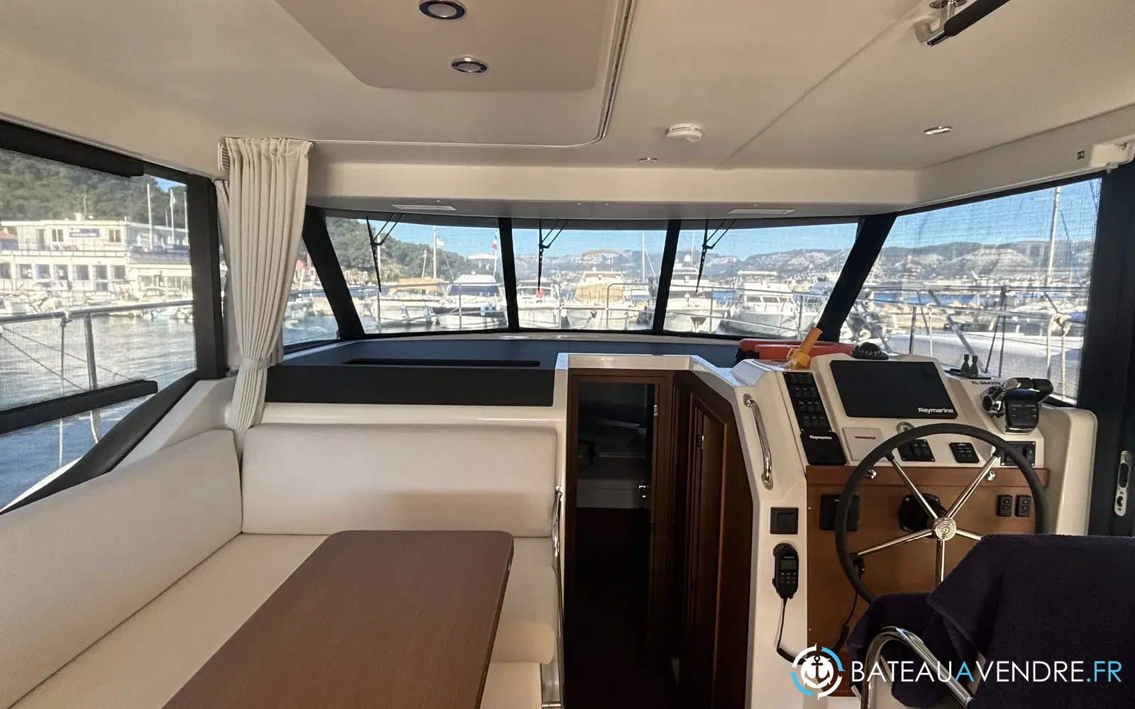 slider 17 Beneteau Swift Trawler 41 Fly