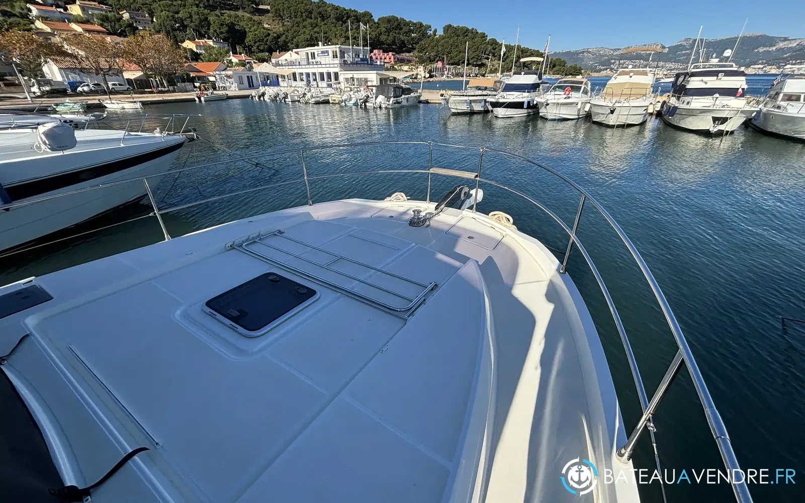 slider 4 Beneteau Swift Trawler 41 Fly