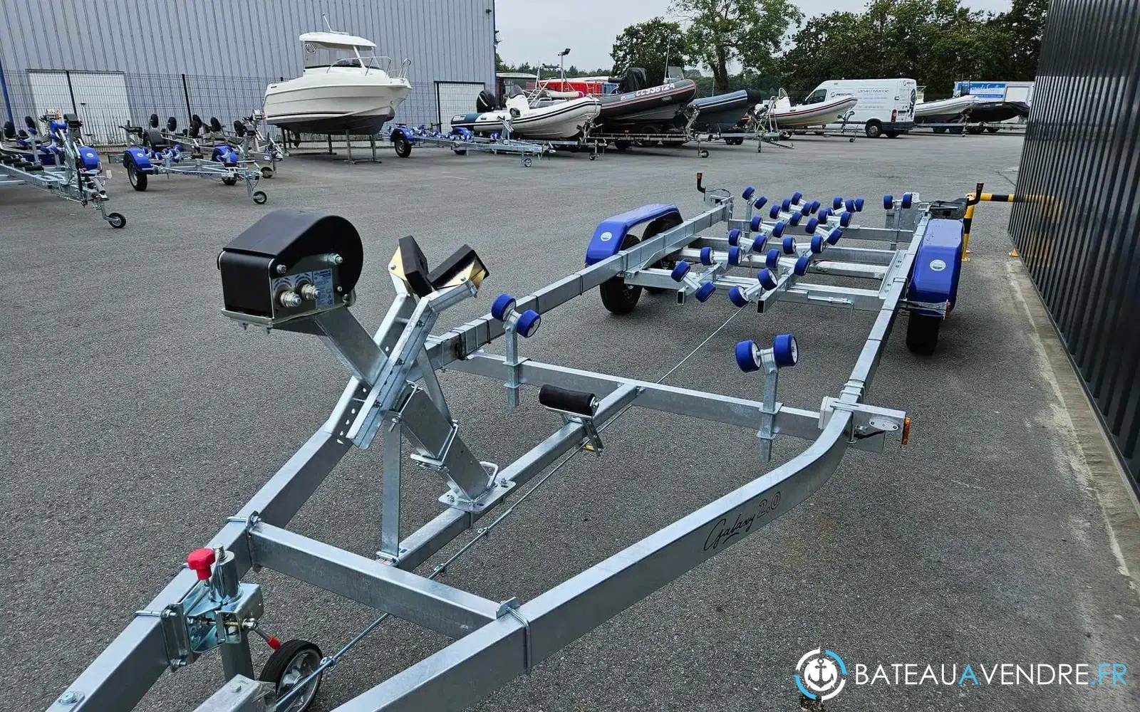 slider 4 Remorque porte bateau SUN WAY Galaxy GD12 PTAC 2400 Kg