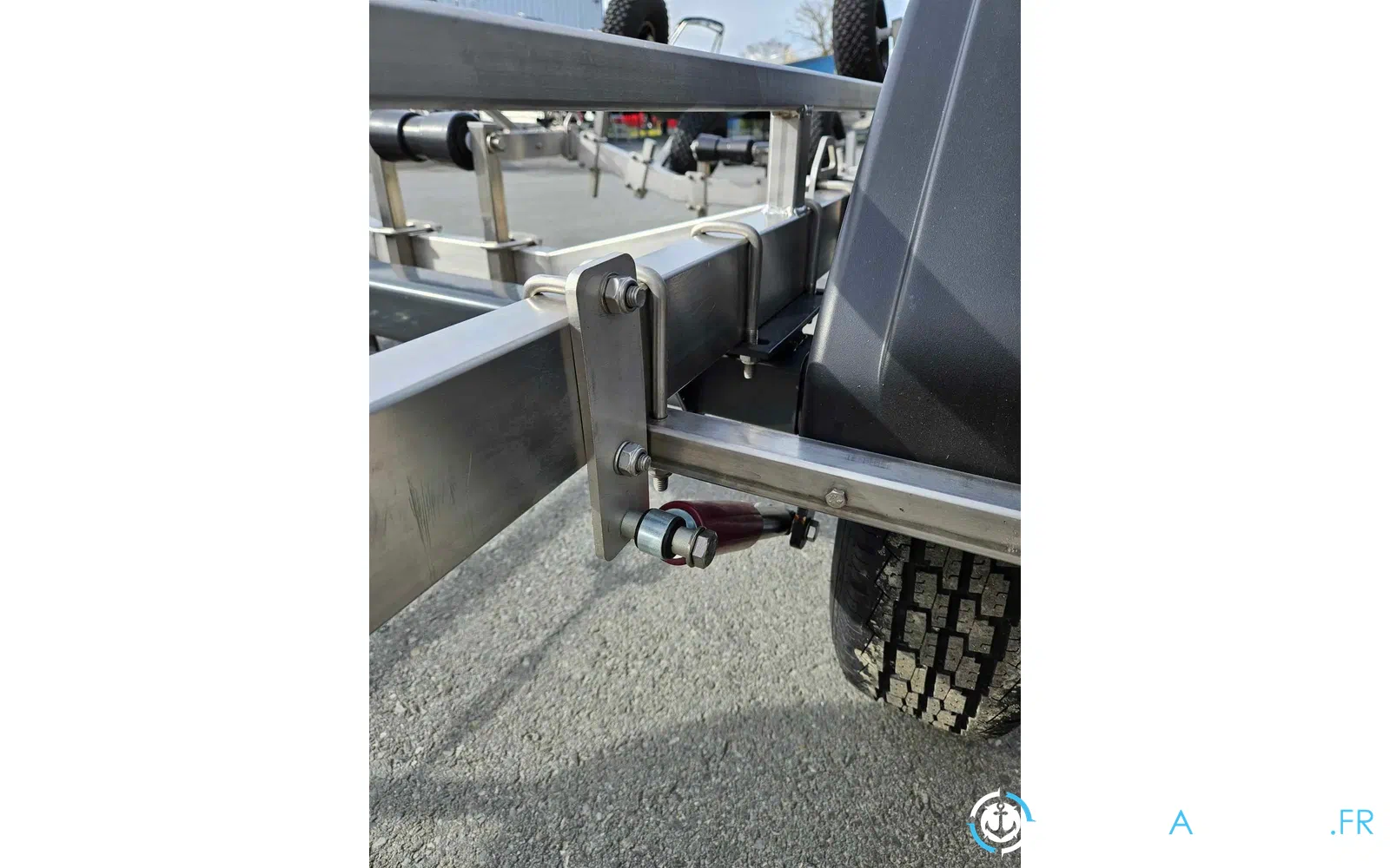 slider 3 Remorque bateau Vanclaes INOX PTAC 1350 Kg avec feux étanches