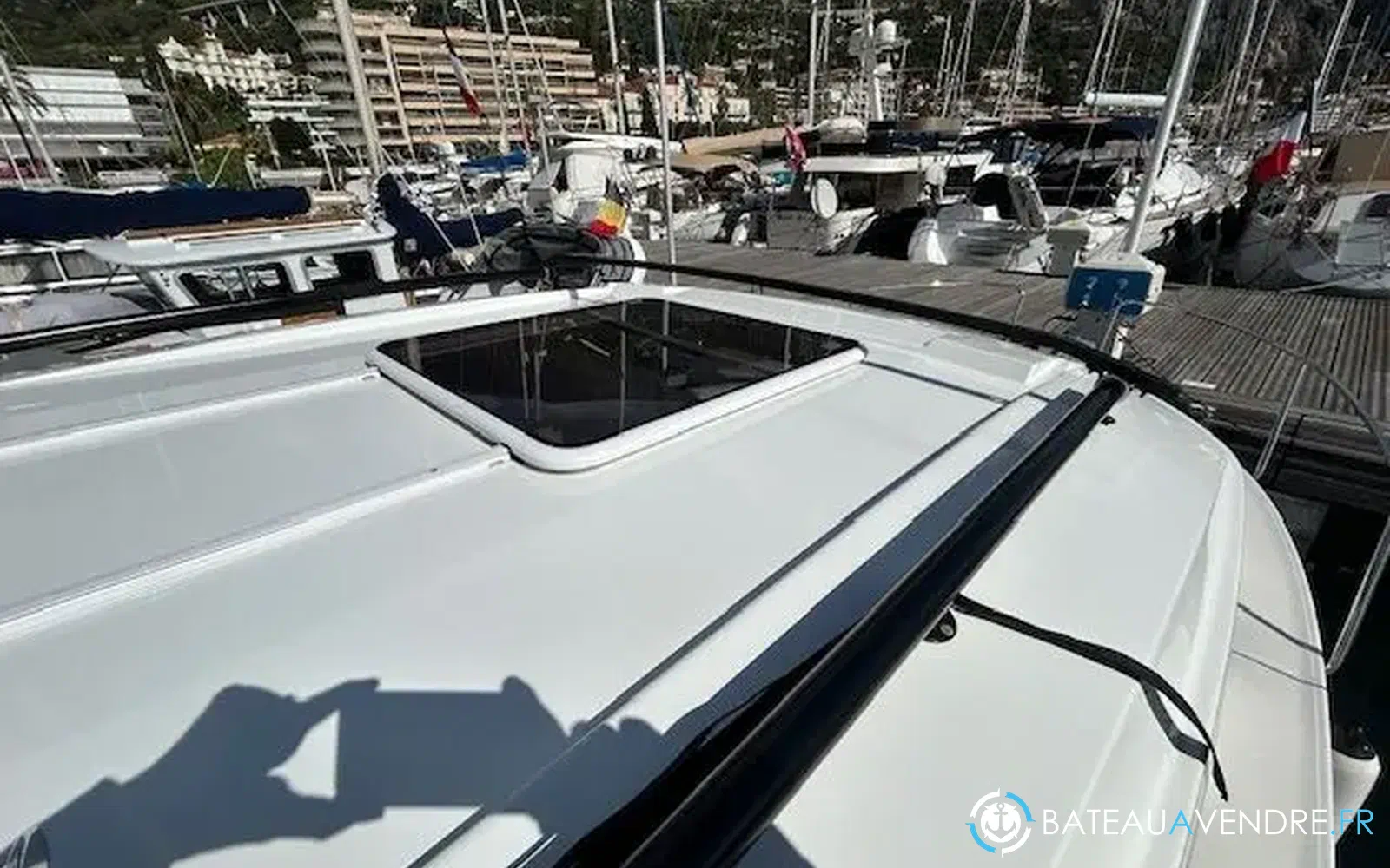 slider 10 Jeanneau Merry Fisher 795 Serie 2